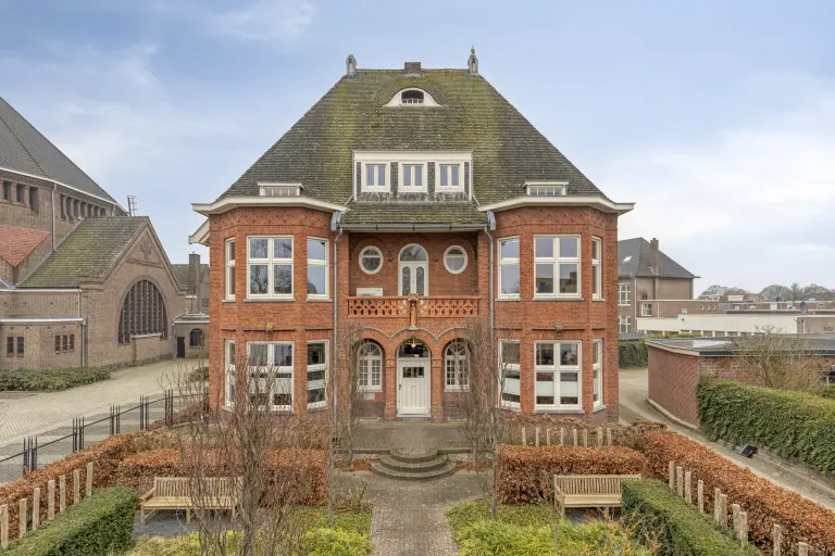 Prins Bernhardlaan 64, Bergen op Zoom