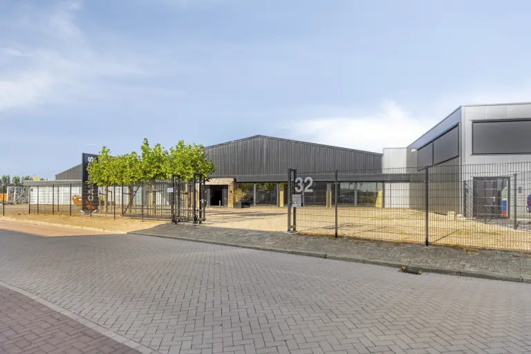 Nijverheidsstraat 32, 's-Heer Arendskerke
